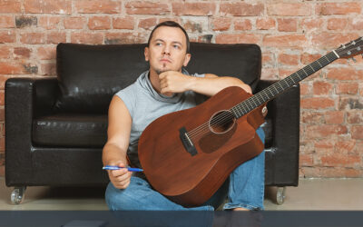 14 Days of Songwriting Inspiration: A Two-Week Song Idea Challenge